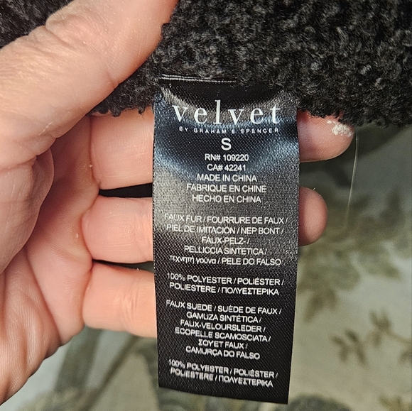 VELVET by Graham&Spencer Faux fur lined  faux suede outer draped jacket. Size S - Picture 9 of 13